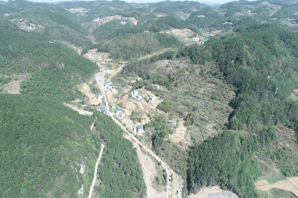 路愈寬，景愈明，可待漫慢行——朝天區(qū)曾家鎮(zhèn)（曾家場鎮(zhèn)至榮樂養(yǎng)生谷）段道路改建工程建設(shè)側(cè)記
